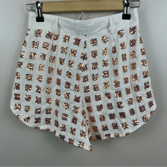 Finders Keepers Moment In Time Shorts Size XS Rose Gold Sequins High Rise White - Picture 3 of 9